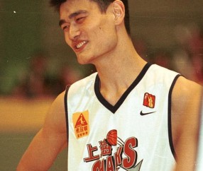 星空娱乐-上海锁定常规赛冠军 上一次是在2001-02赛季&amp;当年姚明率队夺首冠