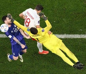 星空体育-名宿：阿根廷获点太离谱 VAR就是用来干这个的？