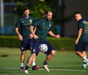 星空娱乐-基耶利尼：意大利比利时旗鼓相当 细节将决定成败